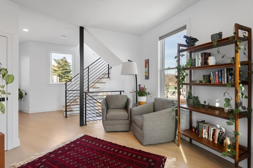 3 bed, 2 bath apartment for rent at 141A Cross St Unit 141A, East Somerville — photo 6 of 28