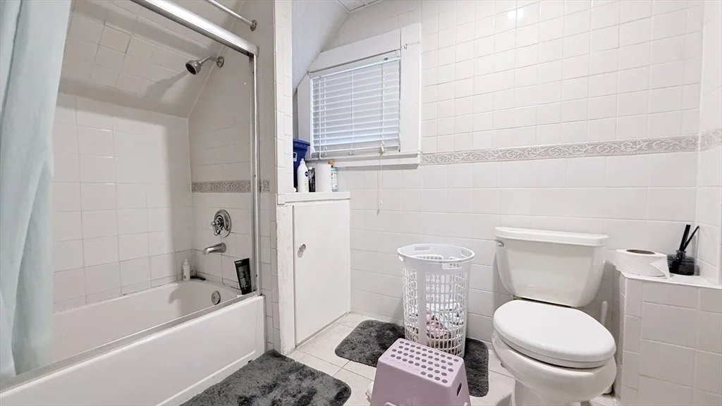 4 bed, 2 bath apartment for rent at 142 Abbott St, Lawrence — photo 22 of 30