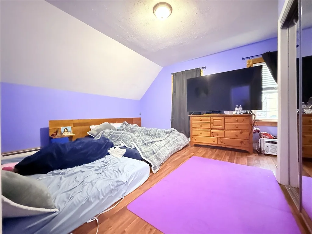 4 bed, 2 bath apartment for rent at 142 Abbott St, Lawrence — photo 15 of 30