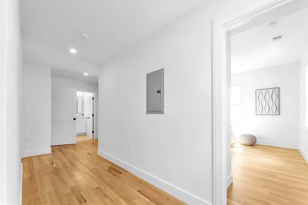 4 bed, 2.5 bath apartment for rent at 142 Birch St Unit 1, Roslindale — photo 10 of 16
