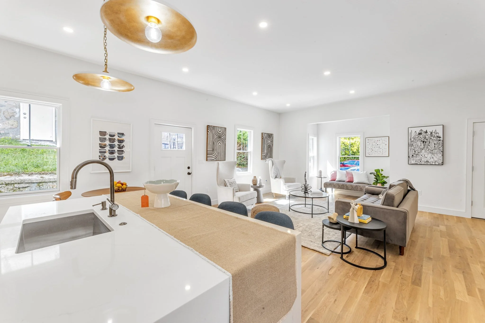 4 bed, 2.5 bath apartment for rent at 142 Birch St Unit 1, Roslindale — photo 3 of 16