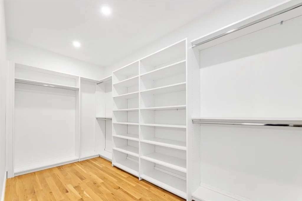 4 bed, 2.5 bath apartment for rent at 142 Birch St Unit 1, Roslindale — photo 13 of 16