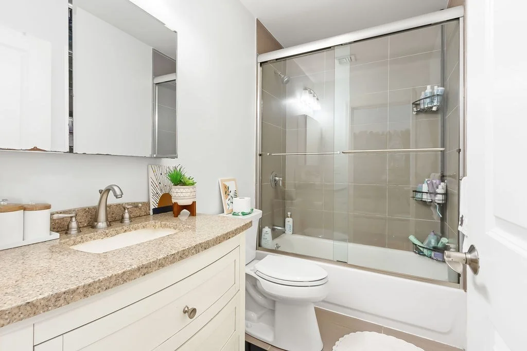 3 bed, 1 bath apartment for rent at 142 Boston St Unit 2, Dorchester — photo 11 of 17