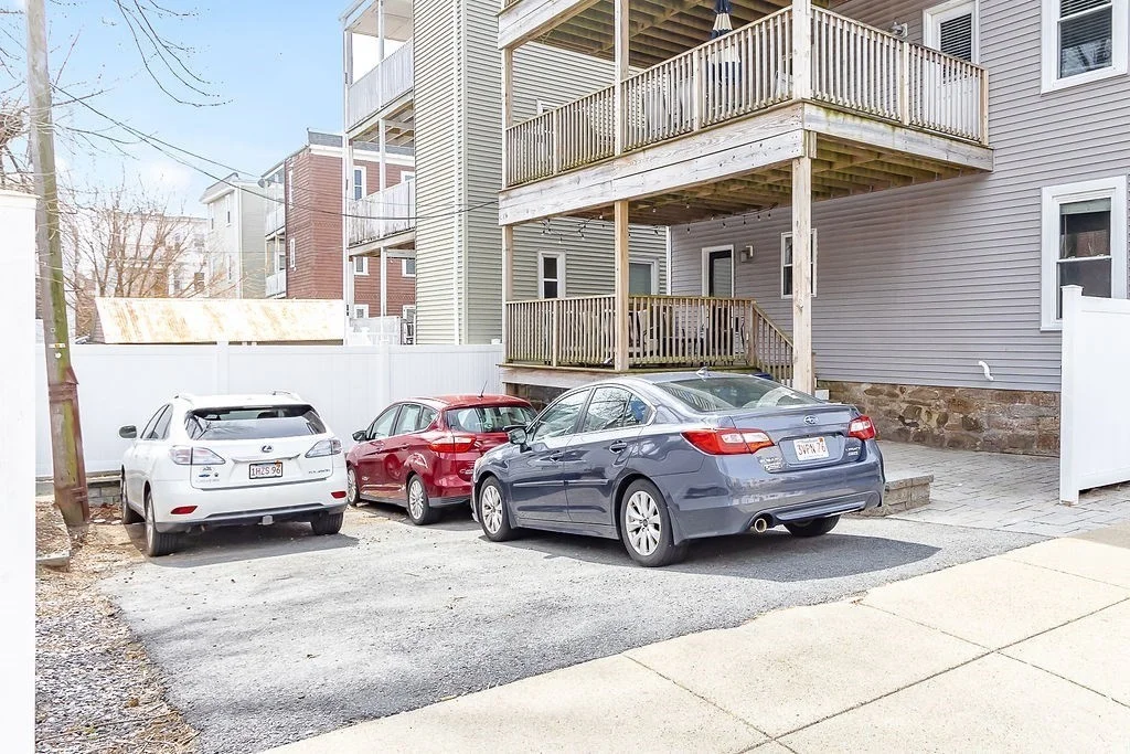 3 bed, 1 bath apartment for rent at 142 Boston St Unit 2, Dorchester — photo 14 of 17