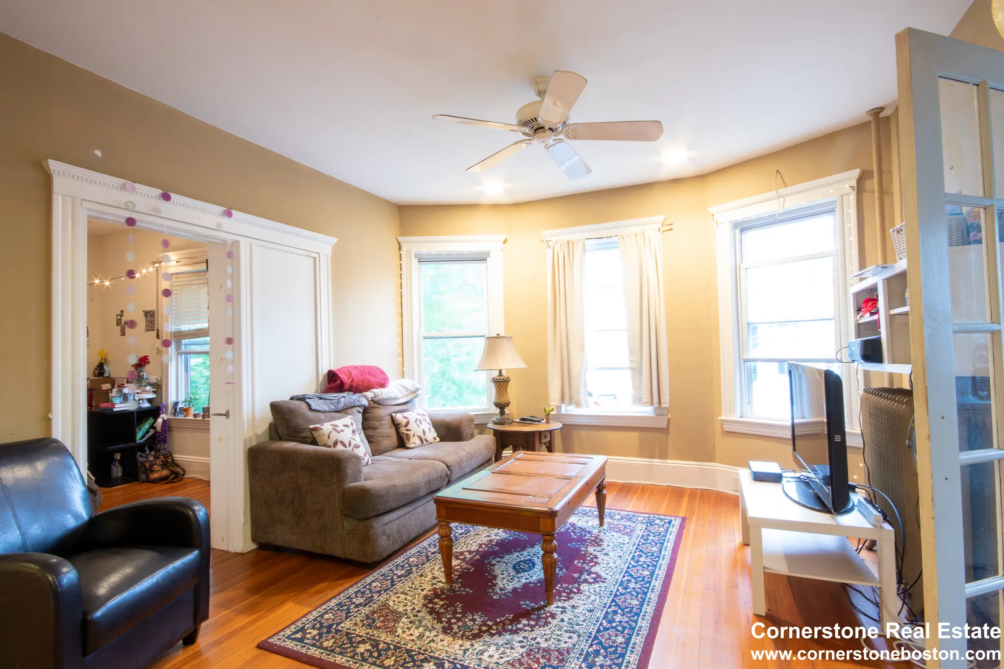 4 bed, 1 bath apartment for rent at 142 Calumet St Unit 2, Mission Hill — photo 4 of 15