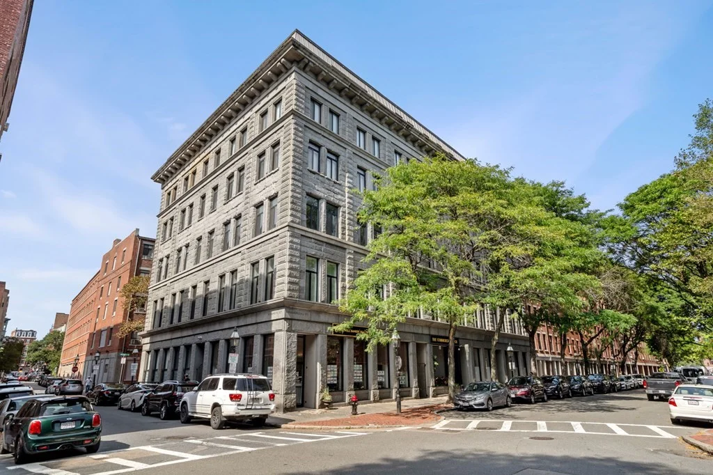 2 bed, 1 bath apartment for rent at 142 Commercial St Unit 304, North End — photo 24 of 24