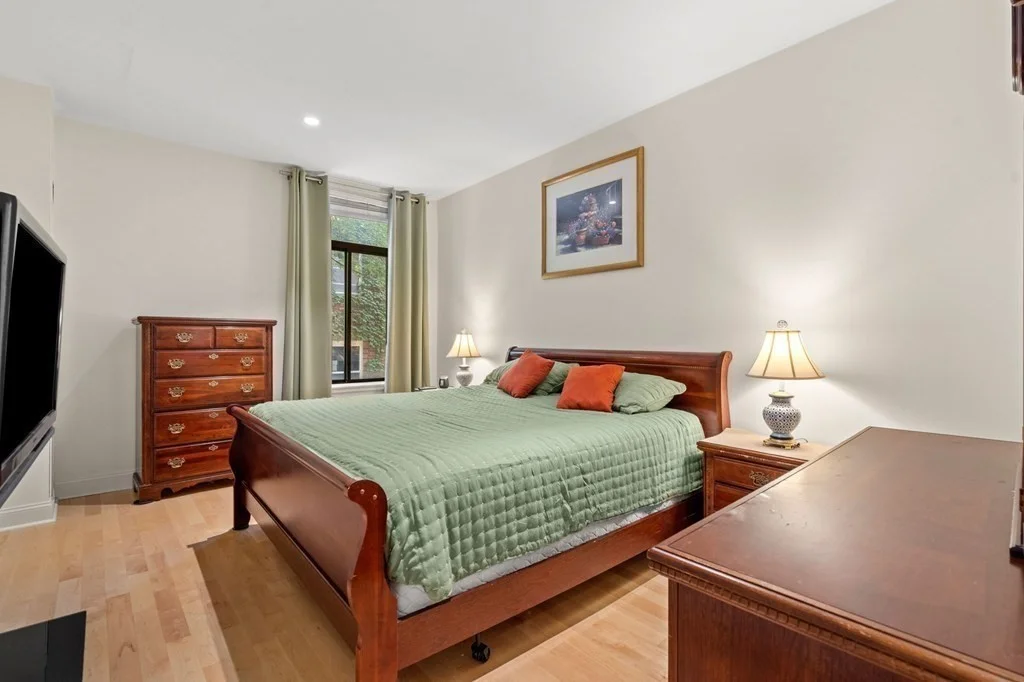 2 bed, 1 bath apartment for rent at 142 Commercial St Unit 304, North End — photo 11 of 24