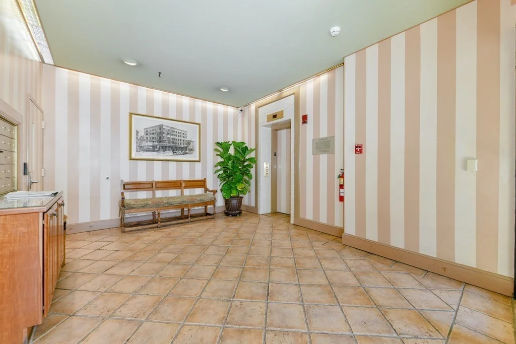 1 bed, 1 bath apartment for rent at 142 Commercial St Unit 502, North End — photo 19 of 19