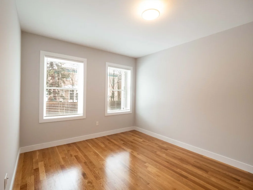 3 bed, 2 bath apartment for rent at 142 Coolidge St Unit 1, Coolidge Corner — photo 14 of 24