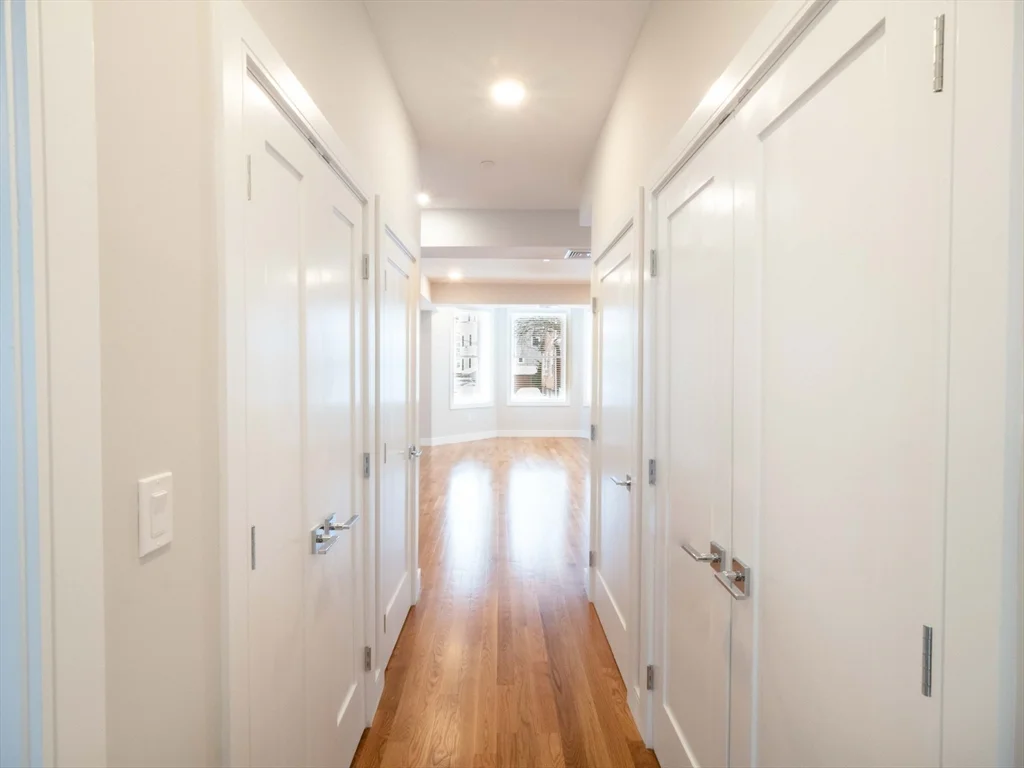 4 bed, 2 bath apartment for rent at 142 Coolidge St Unit 2, Coolidge Corner — photo 9 of 28