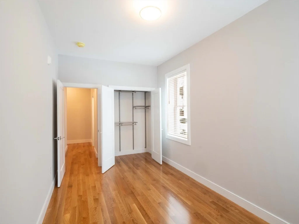 4 bed, 2 bath apartment for rent at 142 Coolidge St Unit 2, Coolidge Corner — photo 25 of 28