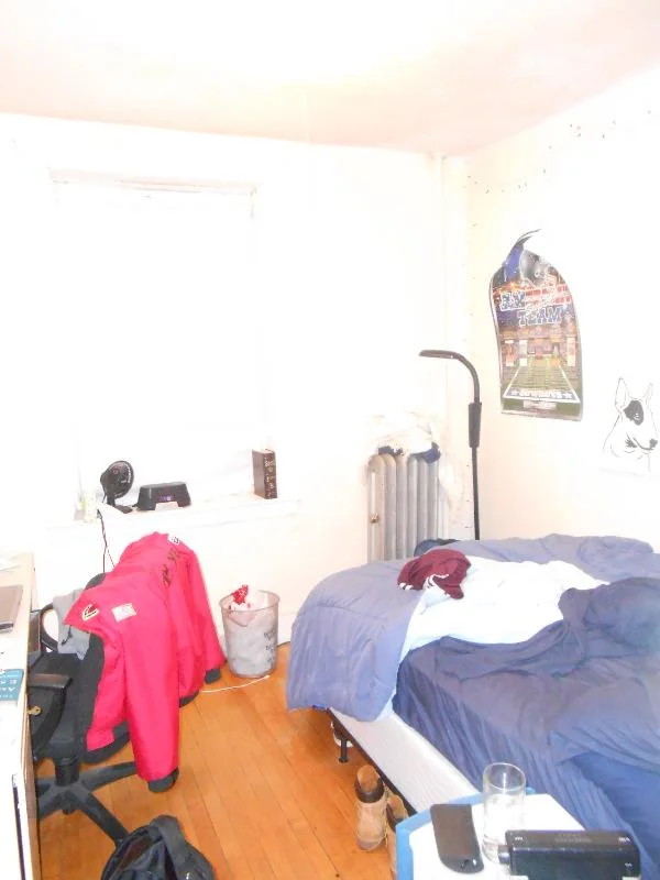 4 bed, 2 bath apartment for rent at 142 Davis Ave Unit 3, Emerson Gardens — photo 15 of 16