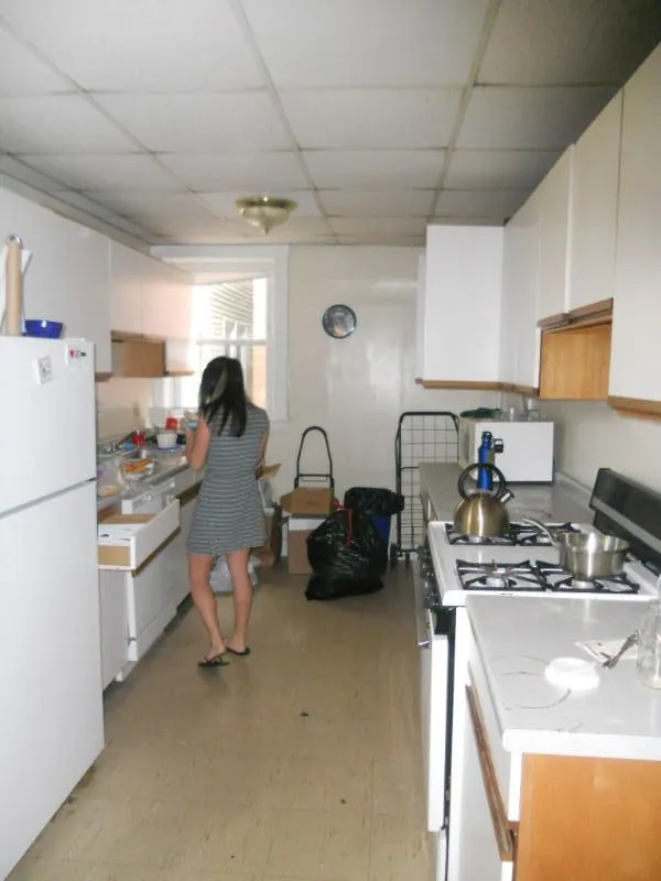 4 bed, 2 bath apartment for rent at 142 Davis Ave Unit 3, Emerson Gardens — photo 2 of 16