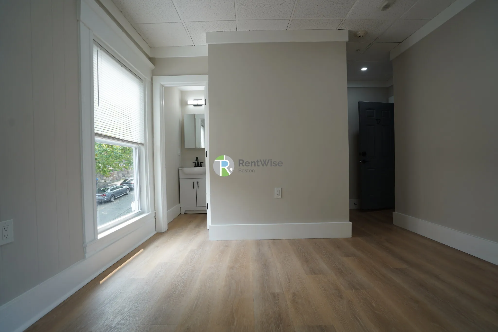 Studio bed, 1 bath apartment for rent at 142 Dorchester St Unit 12, South Boston — photo 2 of 6