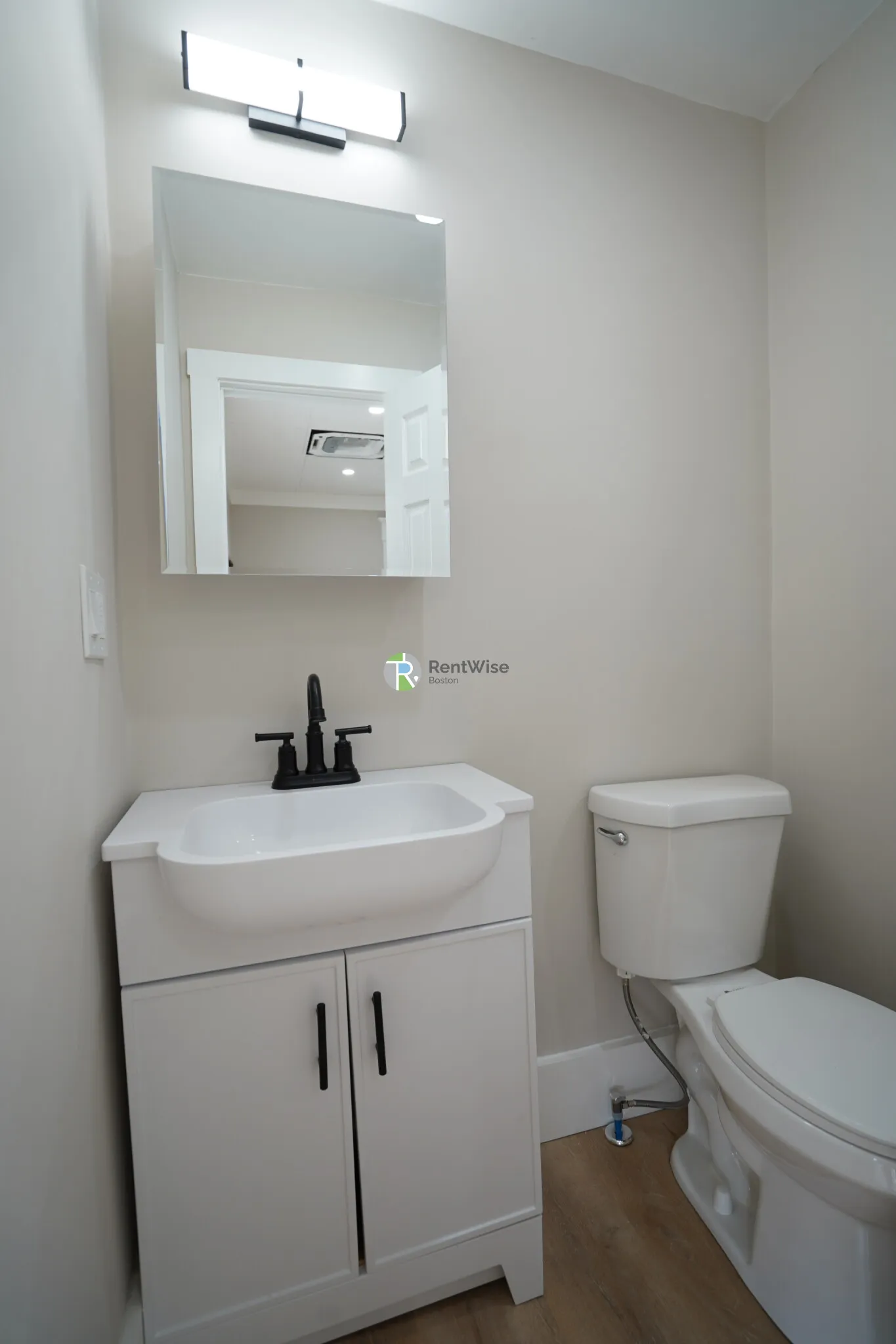 Studio bed, 1 bath apartment for rent at 142 Dorchester St Unit 12, South Boston — photo 5 of 6