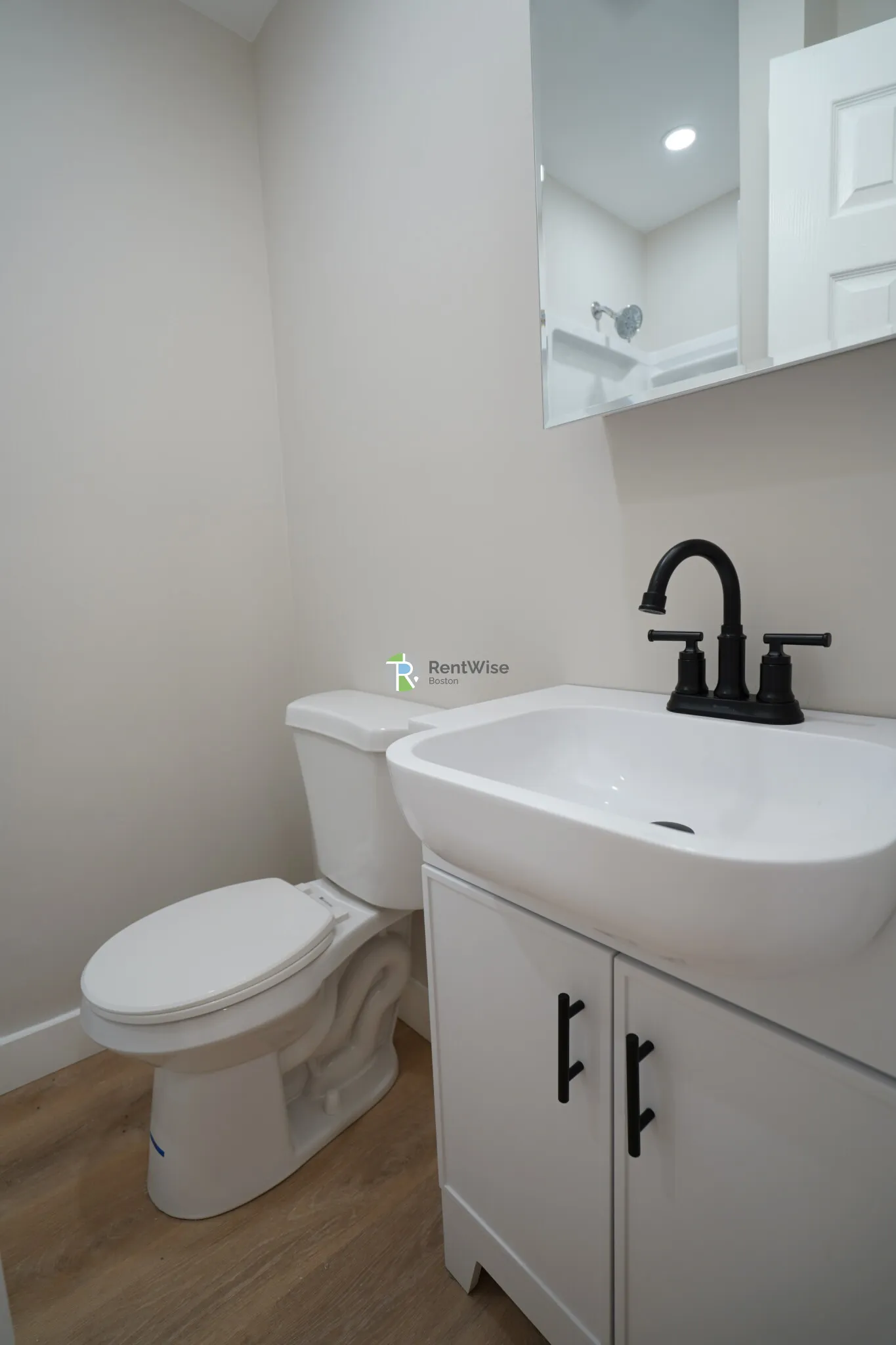 Studio bed, 1 bath apartment for rent at 142 Dorchester St Unit 13, South Boston — photo 6 of 7