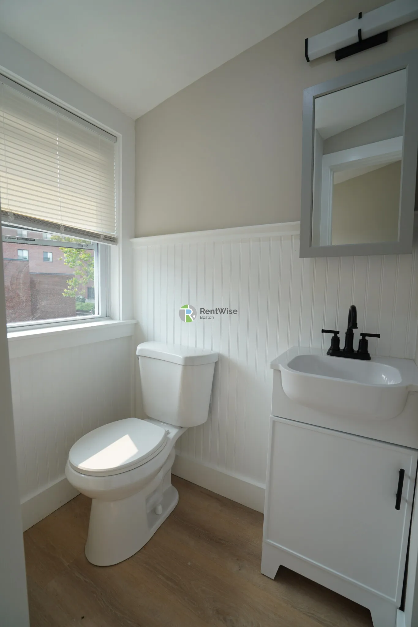 Studio bed, 1 bath apartment for rent at 142 Dorchester St Unit 17, South Boston — photo 5 of 7