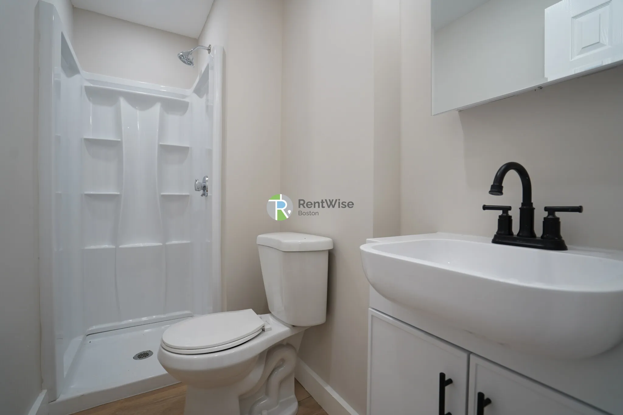 Studio bed, 1 bath apartment for rent at 142 Dorchester St Unit 4, South Boston — photo 7 of 8