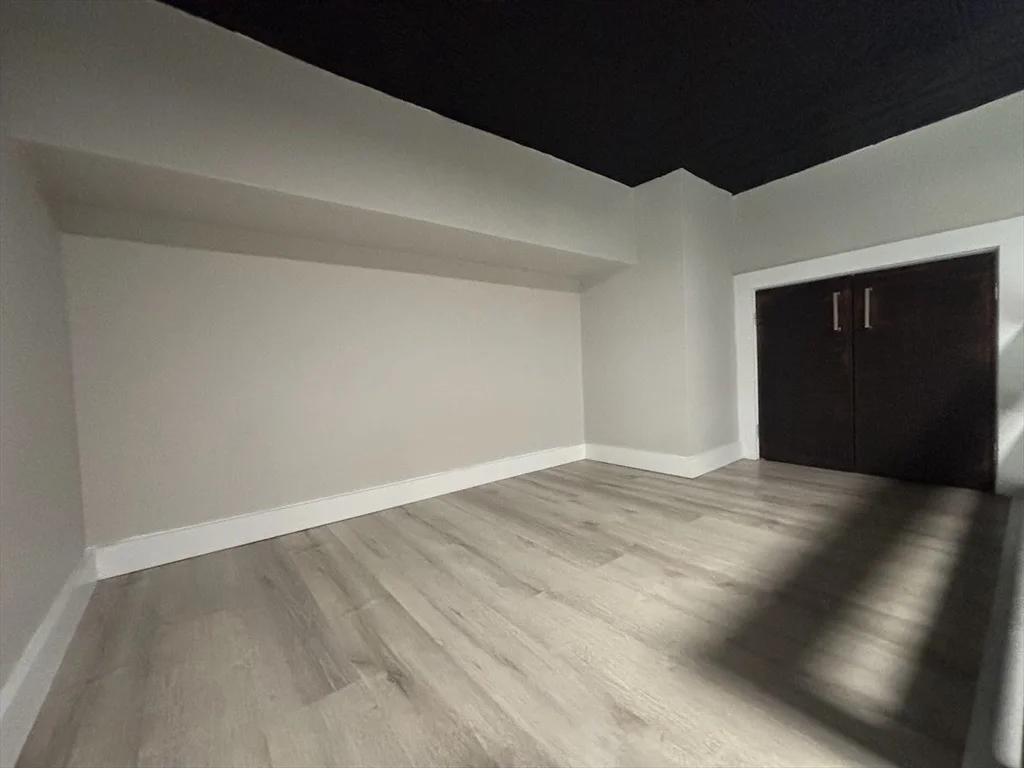 Studio bed, 1 bath apartment for rent at 142 Gove St Unit 1, East Boston — photo 5 of 6