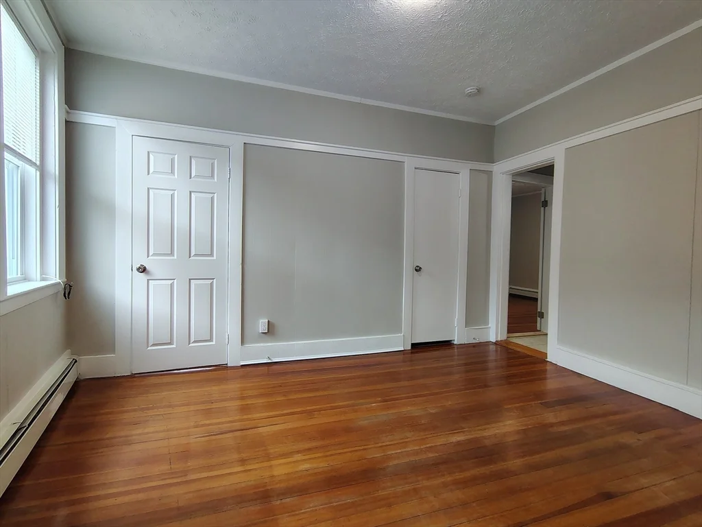 2 bed, 1 bath apartment for rent at 142 Gove Unit 5, East Boston — photo 6 of 12