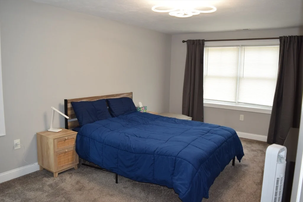 3 bed, 1 bath apartment for rent at 142 Grove Ave, Wilmington — photo 17 of 26