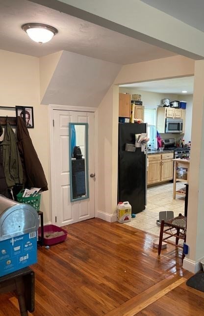 2 bed, 1 bath apartment for rent at 142 Lincoln St Unit 1, Brighton — photo 1 of 7