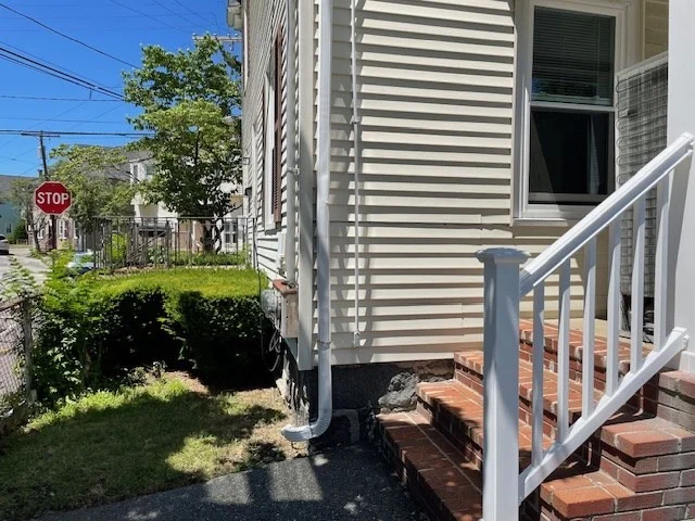 1 bed, 1 bath apartment for rent at 142 Main St Unit 142, Quincy