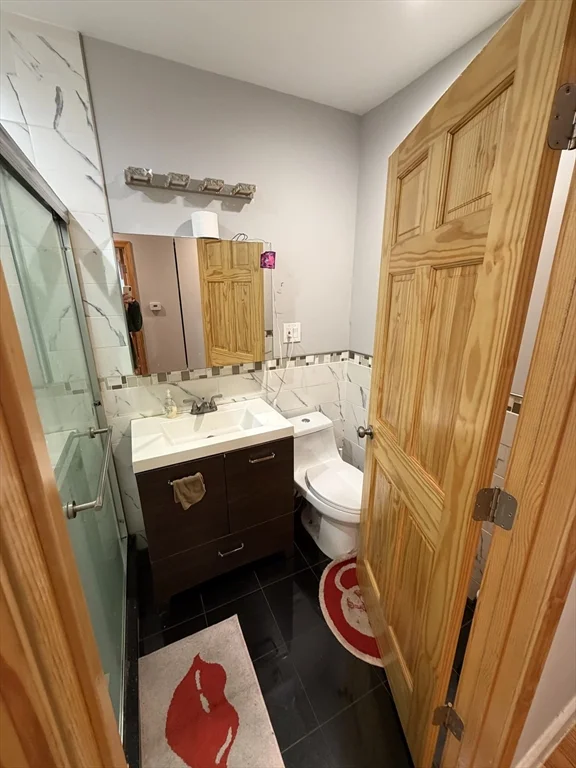 3 bed, 2 bath apartment for rent at 142 Newbury Ave Unit 142, Quincy — photo 7 of 15