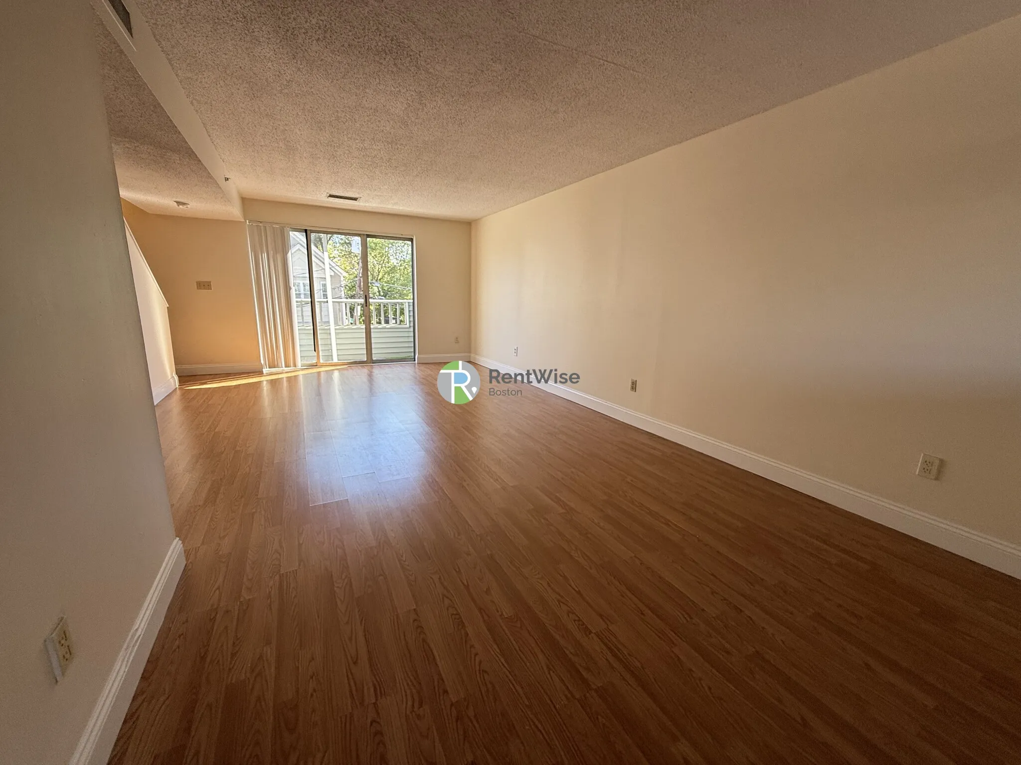 2 bed, 1.5 bath apartment for rent at 142 North Beacon St Unit A4, Brighton — photo 2 of 20