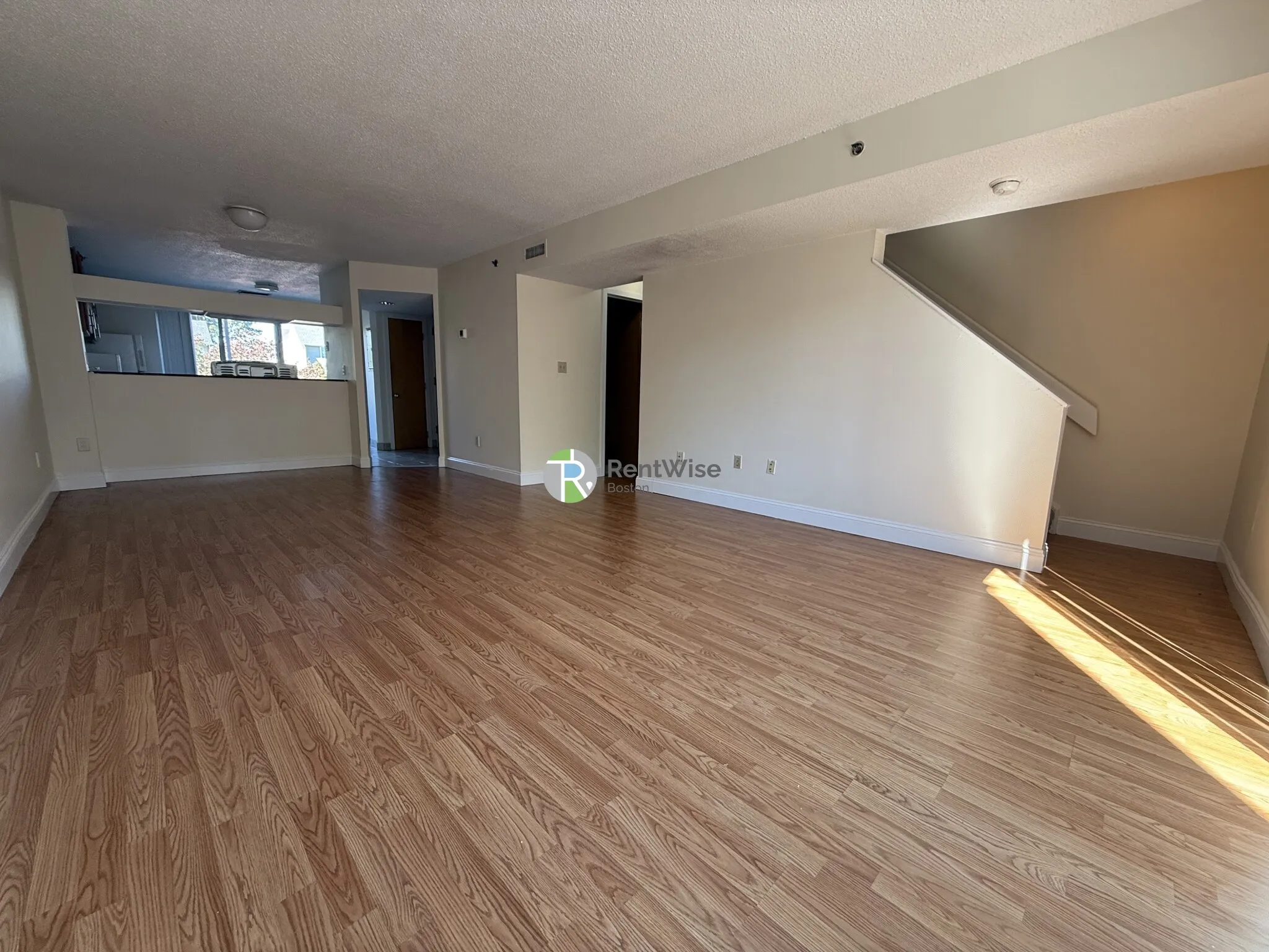 2 bed, 1.5 bath apartment for rent at 142 North Beacon St Unit A4, Brighton — photo 3 of 20