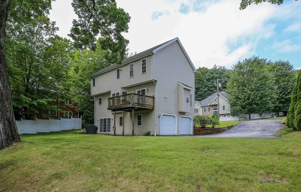 3 bed, 2 bath apartment for rent at 142 Olean St Unit 1, Tatnuck — photo 39 of 41