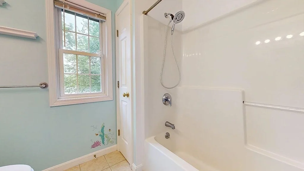 3 bed, 2 bath apartment for rent at 142 Olean St Unit 1, Tatnuck — photo 32 of 41