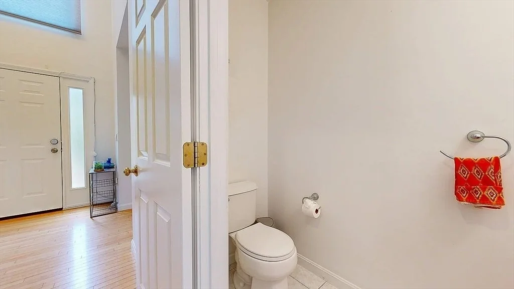 3 bed, 2 bath apartment for rent at 142 Olean St Unit 1, Tatnuck — photo 19 of 41