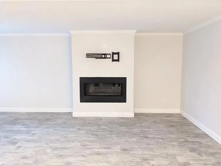 2 bed, 1.5 bath apartment for rent at 142 Pleasant St Unit 11, Winthrop — photo 11 of 12