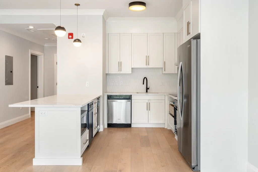 3 bed, 2 bath apartment for rent at 142 Pleasant St Unit 1A, Dorchester — photo 12 of 13