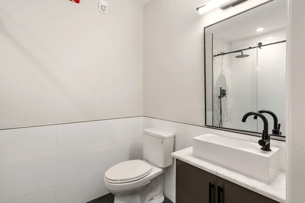 3 bed, 2 bath apartment for rent at 142 Pleasant St Unit 1A, Dorchester — photo 6 of 13