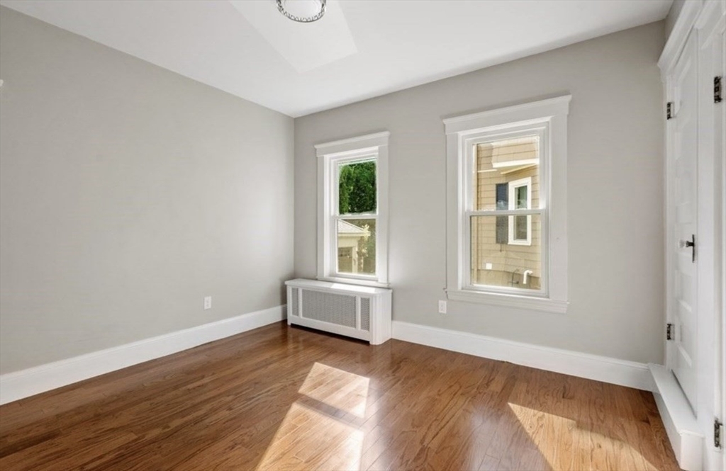1 bed, 1 bath apartment for rent at 142 Powder House Boulevard Unit 1, Teele Square — photo 5 of 11
