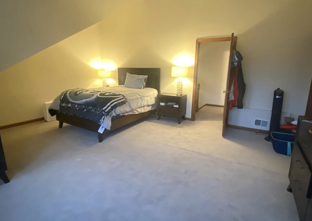 2 bed, 2 bath apartment for rent at 142 Quincy Shore Dr Unit 151, North Quincy — photo 7 of 11