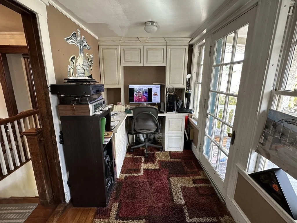 3 bed, 1 bath apartment for rent at 142 School St Unit 2, Boston — photo 10 of 22
