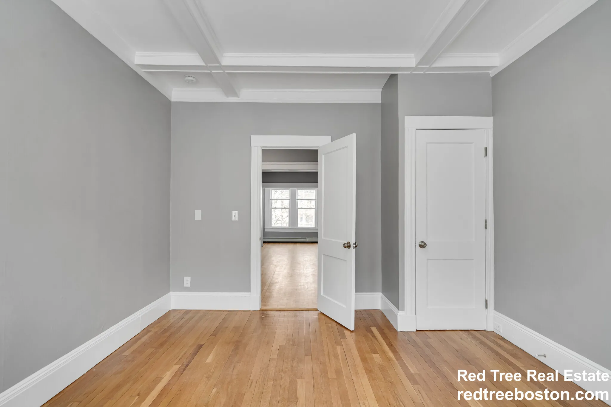 4 bed, 2 bath apartment for rent at 142 Sutherland Rd Unit 2A, Brighton — photo 14 of 22