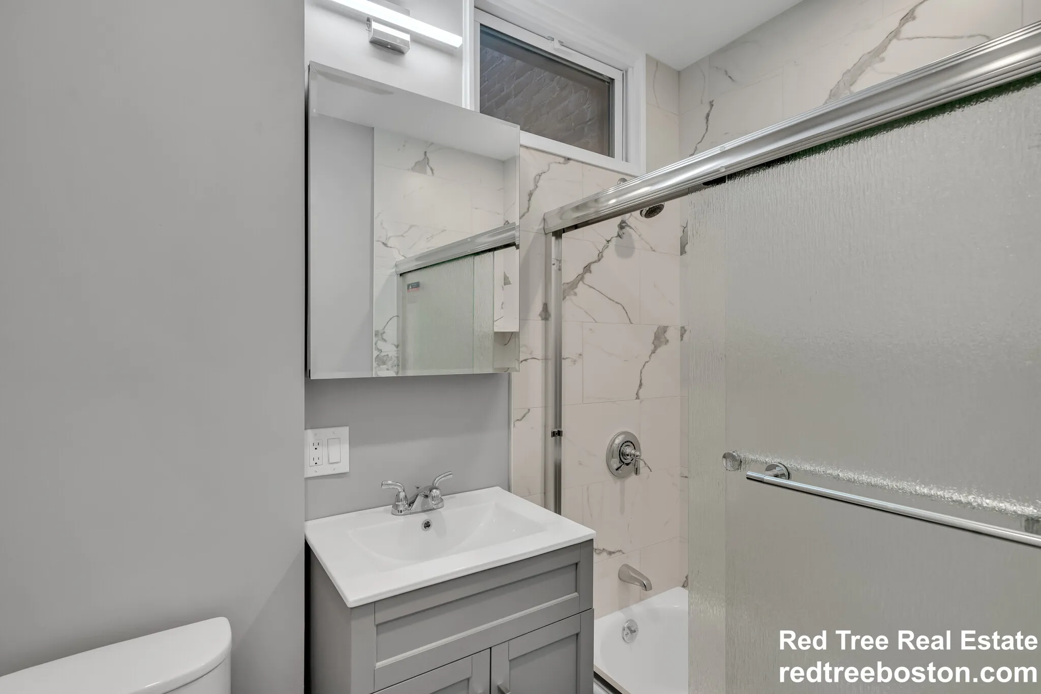 4 bed, 2 bath apartment for rent at 142 Sutherland Rd Unit 2S, Brighton — photo 17 of 22