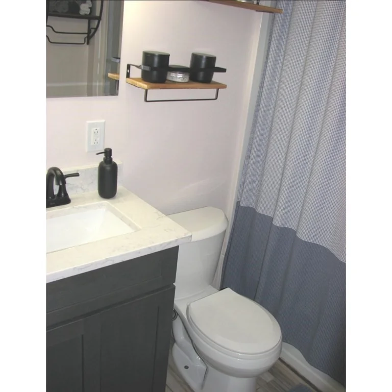 3 bed, 1 bath apartment for rent at 142 Uncatena Ave Unit 0, Worcester — photo 7 of 7