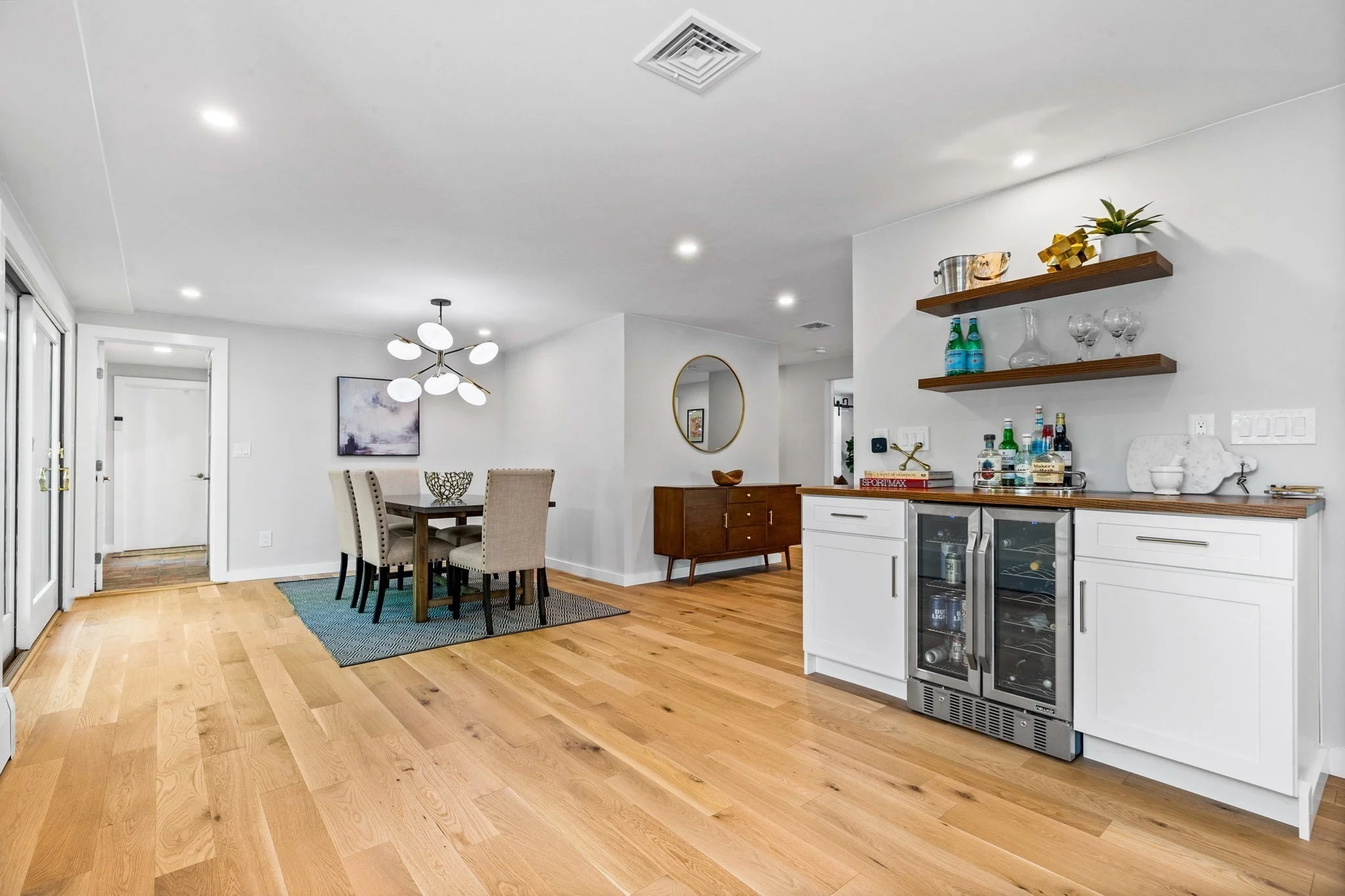 4 bed, 3 bath apartment for rent at 142 Ward St, Hingham — photo 8 of 33