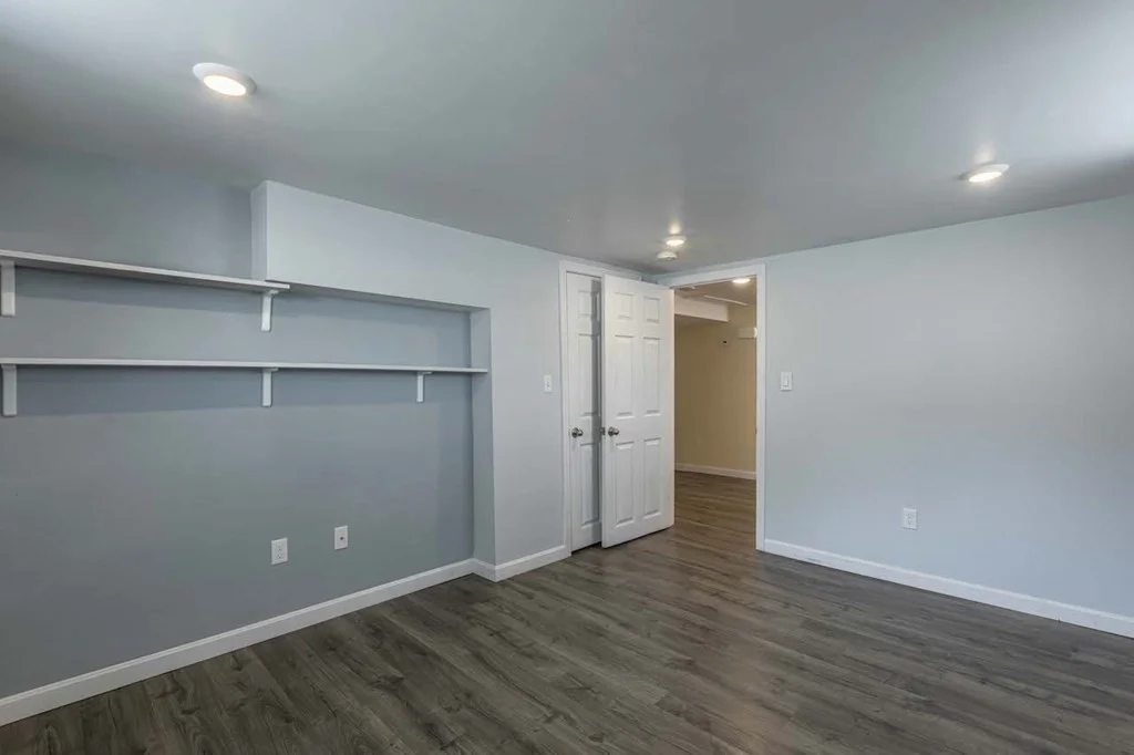 5 bed, 2 bath apartment for rent at 142 Warren St Unit 142, Arlington — photo 32 of 35