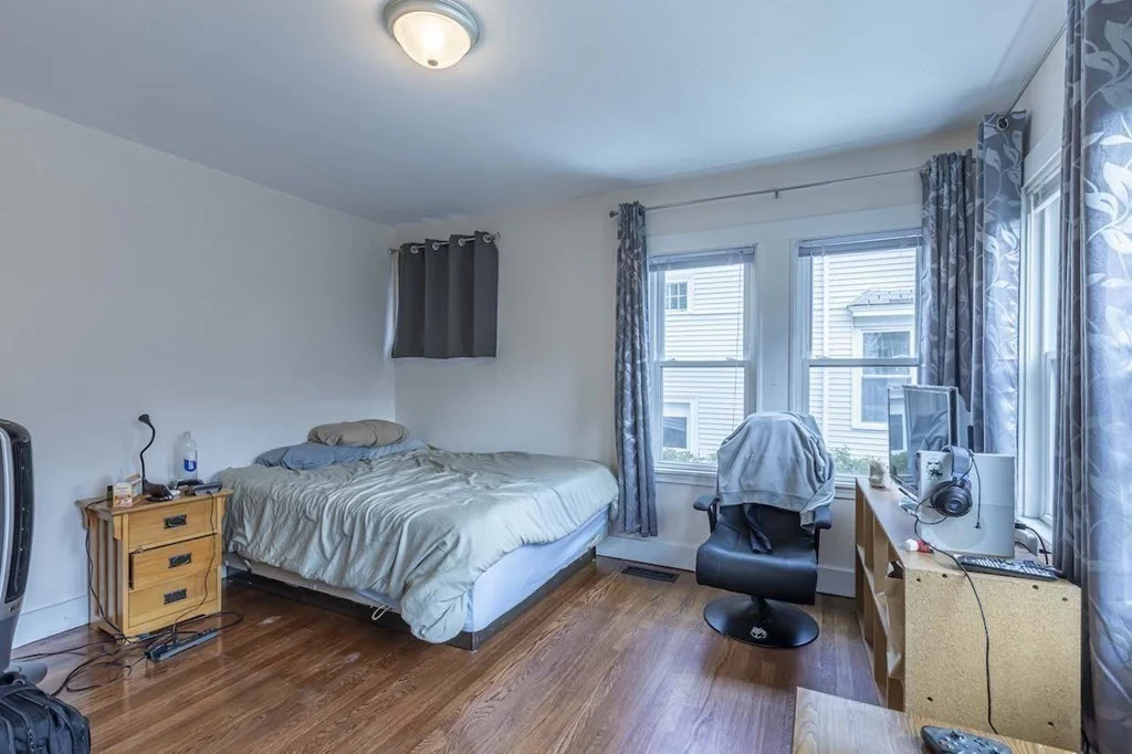 5 bed, 2 bath apartment for rent at 142 Warren St Unit 142, Arlington — photo 18 of 35