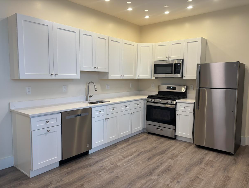 3 bed, 1 bath apartment for rent at 1423 Cambridge St Unit 2, Inman Square