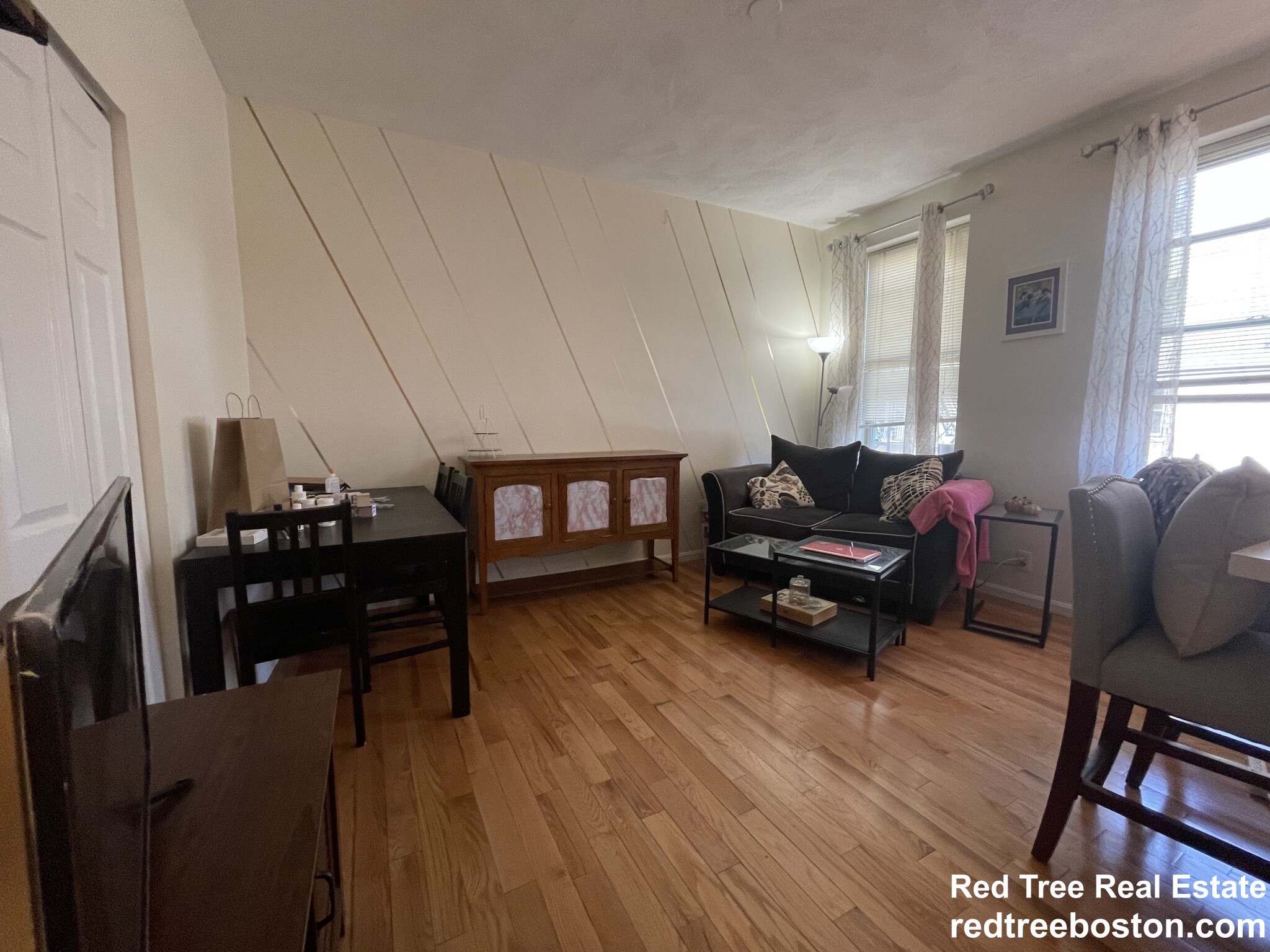 1 bed, 1 bath apartment for rent at 1423 Commonwealth Ave Unit 203, Brighton — photo 6 of 10