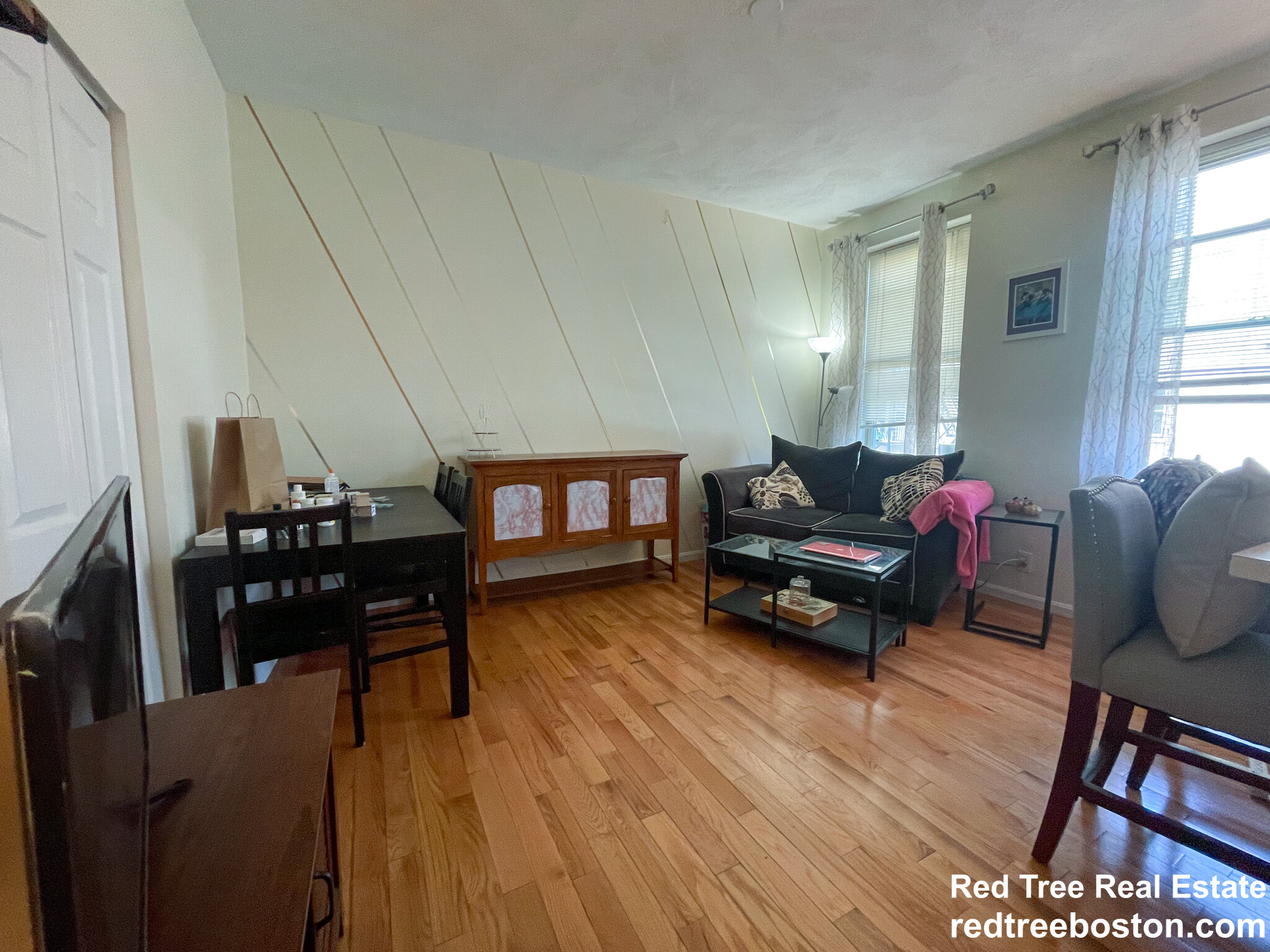 1 bed, 1 bath apartment for rent at 1423 Commonwealth Ave Unit 203, Brighton — photo 5 of 10