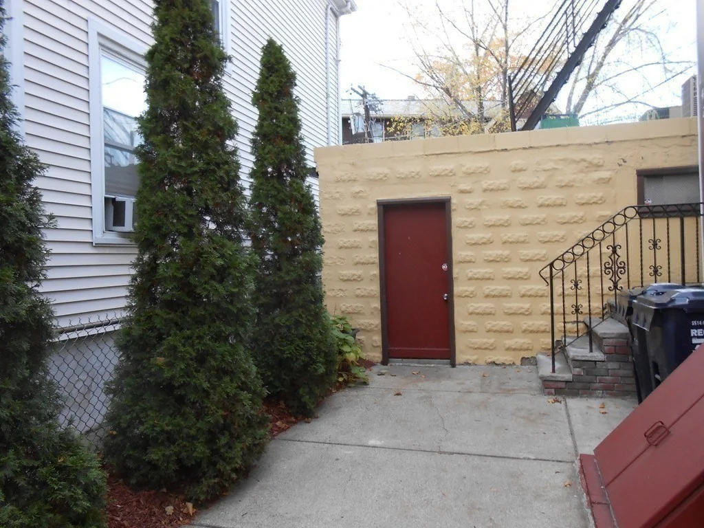 4 bed, 2 bath apartment for rent at 1426 Cambridge Unit 2, Cambridge — photo 17 of 17