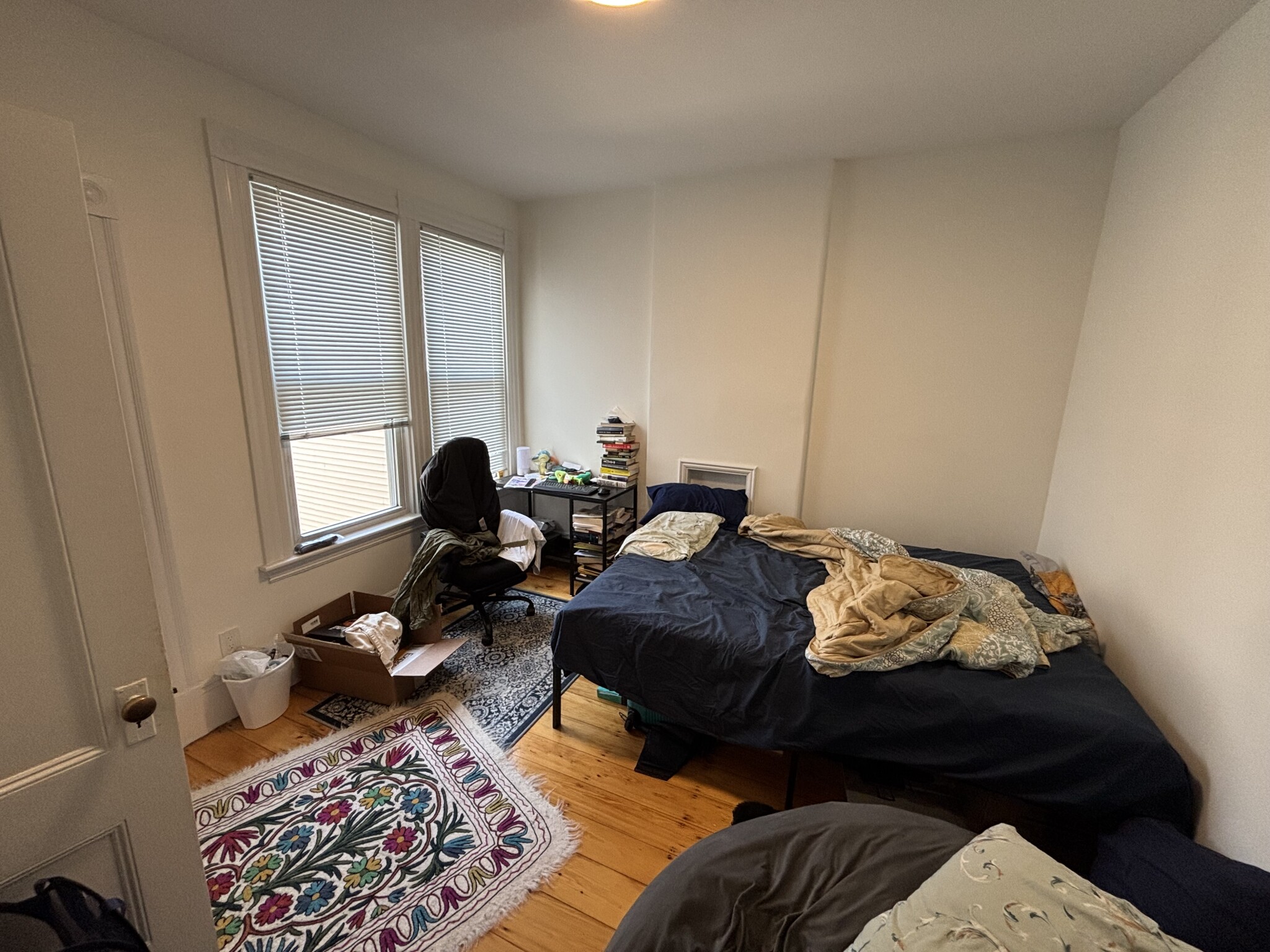 3 bed, 1 bath apartment for rent at 1427 Cambridge St Unit 6, Inman Square — photo 6 of 17